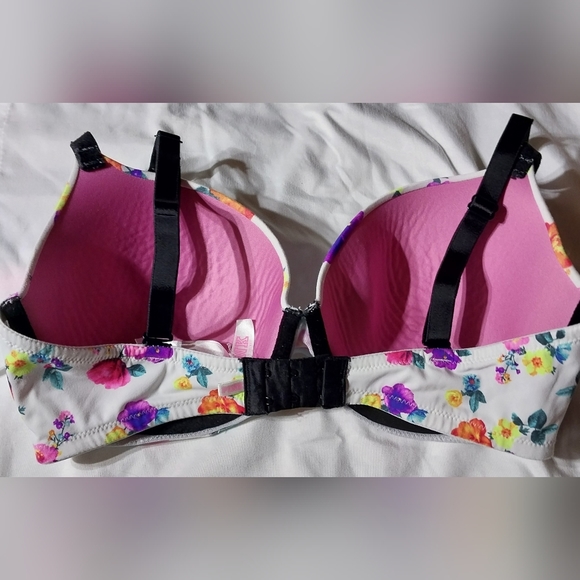 VICTORIA'S Secret PINK Wear Everywhere Lightly Lined Bra, Size 34DD - Picture 3 of 7